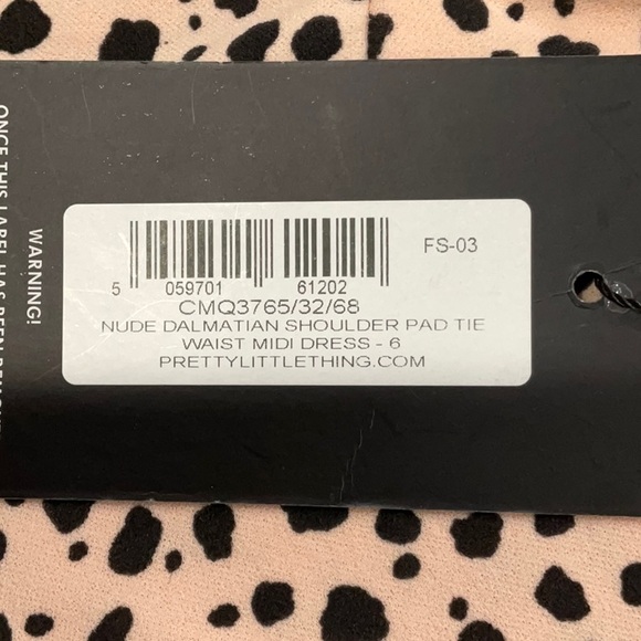 - PRETTY LITTLE THING Dress - Picture 12 of 13